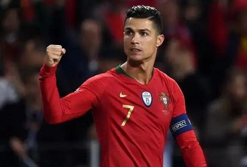 国王杯前瞻：皇家社会主场迎战奥萨苏纳，历史交锋占优但防守隐忧犹存  